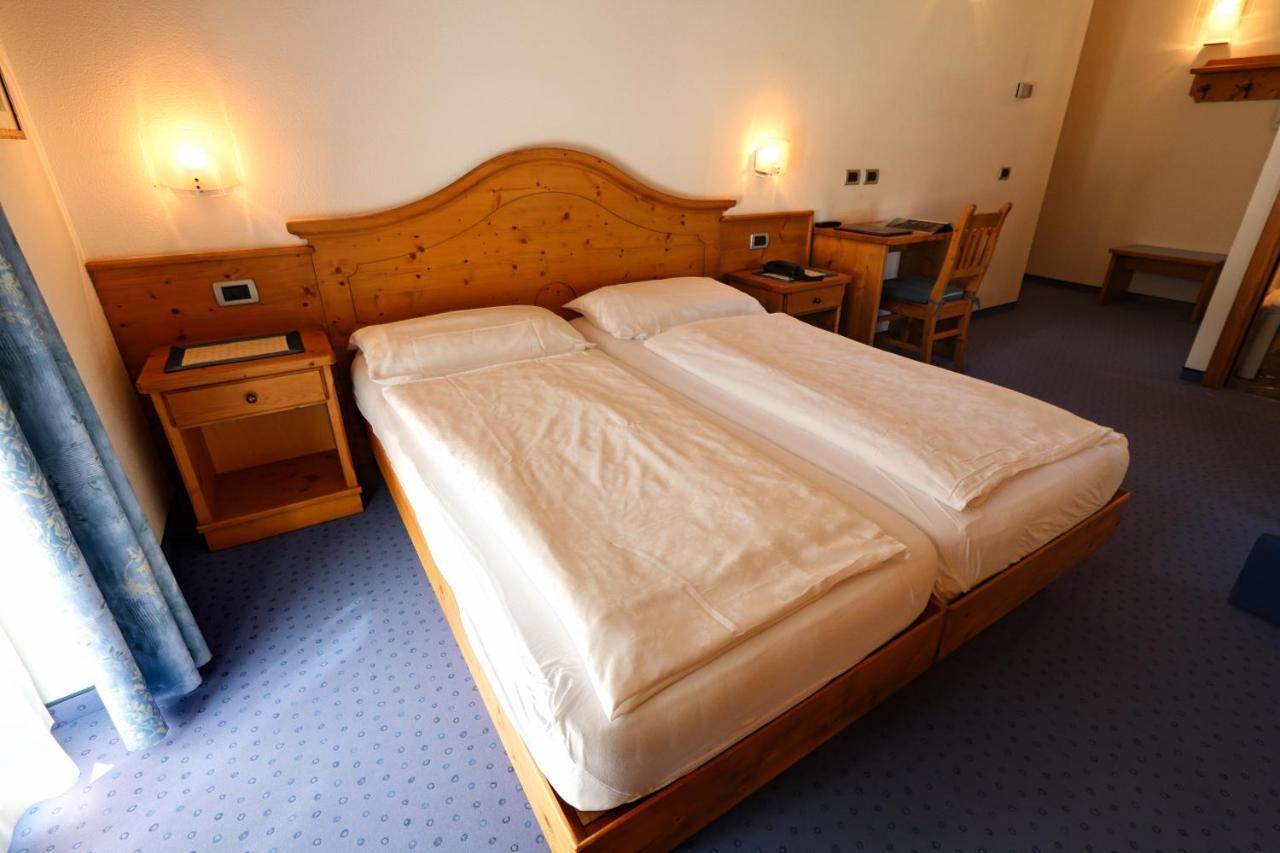 Hotel Garni Sottobosco ดิมาโร ภายนอก รูปภาพ