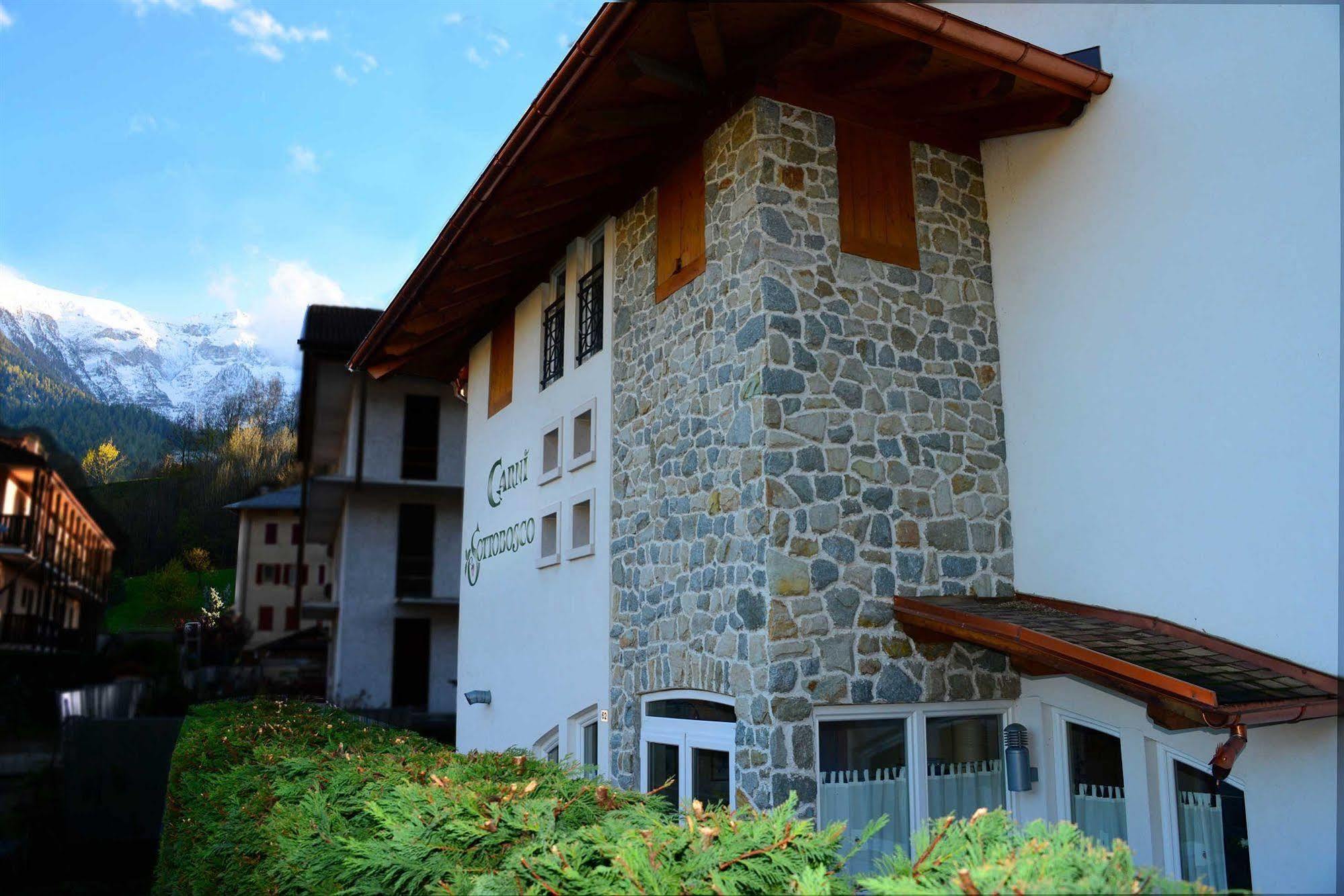 Hotel Garni Sottobosco ดิมาโร ภายนอก รูปภาพ